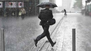 Record - rain atleast kills 7 in South Korean capital