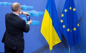 Евросоюз проверит выполнение Украиной условий для сохранения кандидатства