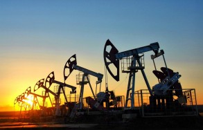 Стоимость нефти на мировых рынках возобновила рост