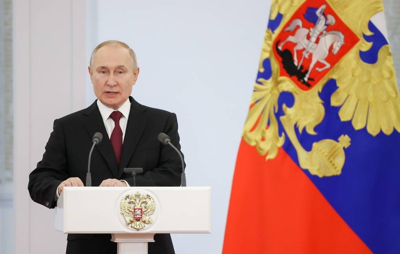 Putin arrives in Bishkek to address Eurasian Economic Union summit
